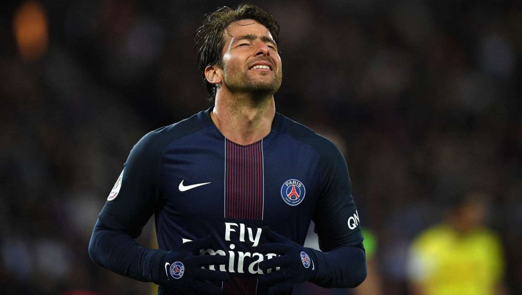 Maxwell verlengt contract bij Paris Saint-Germain