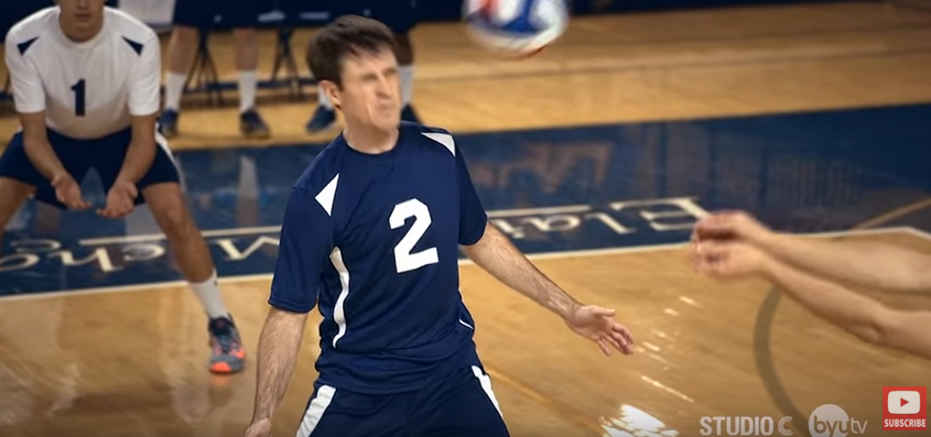 Pechvogel Scott Sterling maakt overstap naar volleybal (video)