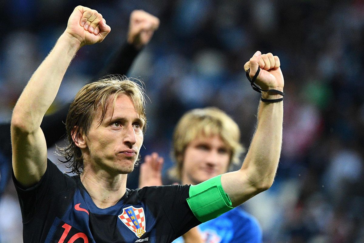 Modric wil niet te euforisch doen na indrukwekkende zege: 'Het wordt moeilijker nu'