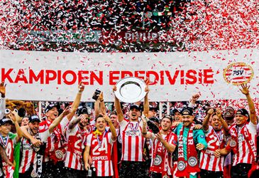 Landskampioen PSV hard op weg naar miljoenen prijzengeld in CL