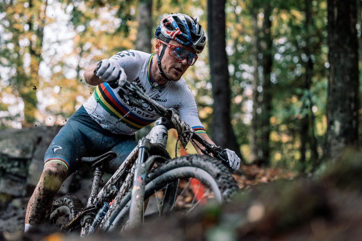 Rode loper uitgerold voor Van der Poel: na Van Aert past ook Pidcock voor WK veldrijden