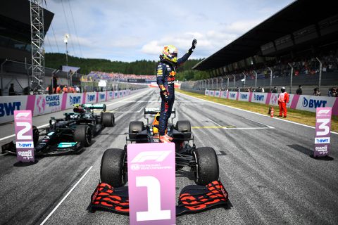 Zó ongelooflijk goed doet Max Verstappen het dit seizoen
