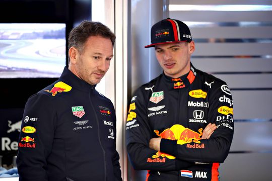Volgens Horner is Verstappen 'dolgelukkig' met nieuwe Honda-motor: 'Mercedes ligt achter ons'