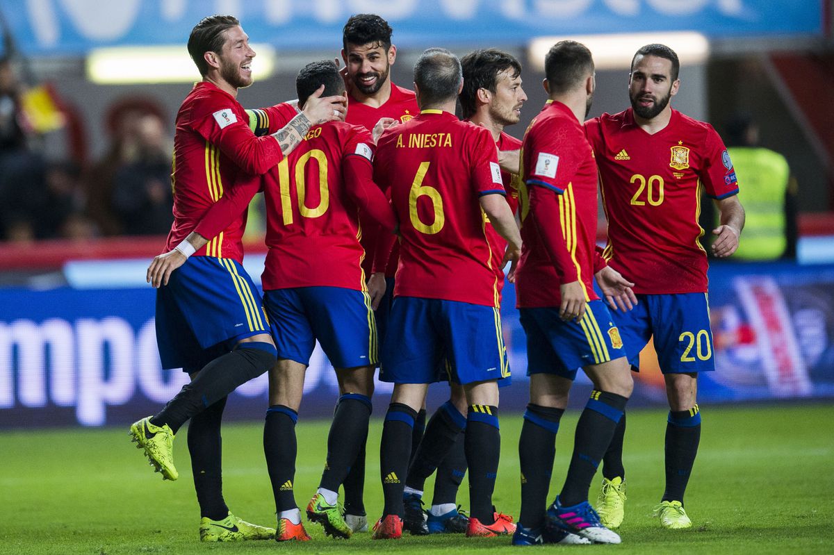 Uitslagen WK-kwalificatie: Spanje en Italië samen aan kop