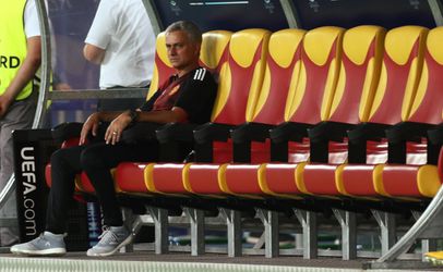 Mourinho schiet wakker en wil nog 2 nieuwe spelers