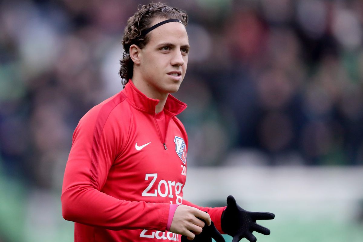 'Utrecht-back Troupée maakt seizoen op huurbasis af bij FC Twente'