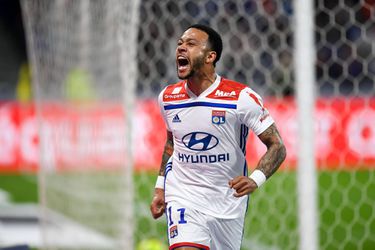 Memphis neemt Lyon bij de hand in strijd om 3e plek in Ligue 1