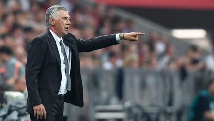 Ancelotti: 'Spelers moeten zelf komen en niet hun adviseurs sturen'