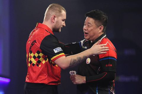 TOP! Dartsheld Paul Lim verzekert zich voor 26ste keer van WK-ticket