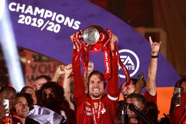 Jordan Henderson wint ook mooie individuele prijs: 'Een waardige winnaar'