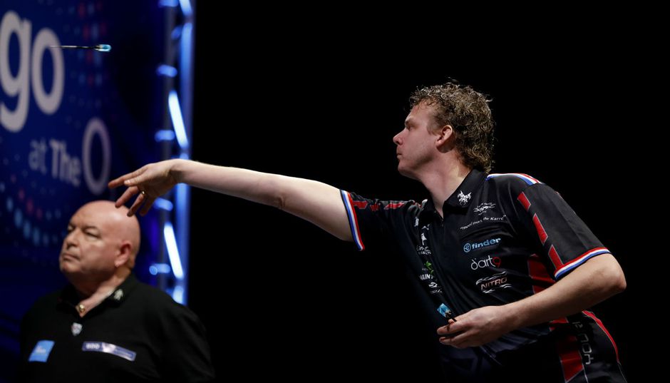 Richard Veenstra moet ondanks mini-comeback ook het veld ruimen op BDO WK darts