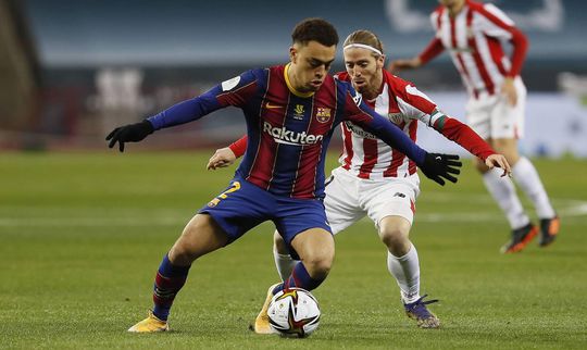 FC Barcelona: Sergiño Dest mist bekerduel met Cornella
