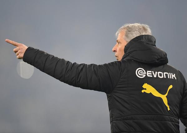 ‘Kwestie van dagen voordat Dortmund-trainer Favre wordt ontslagen’