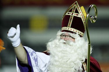 TV-gids: Feyenoord, ManU, Valencia, Juventus, Lyon en Genk willen 3 punten voor Sinterklaas