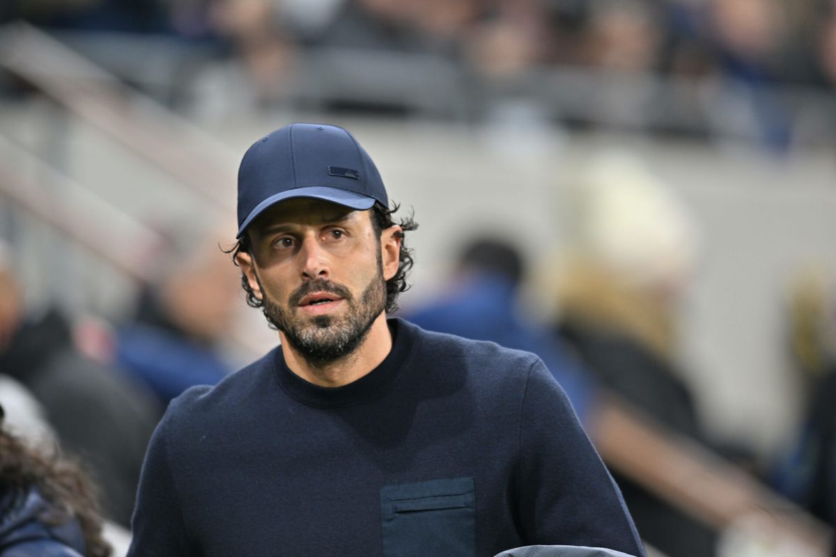'Olympique Lyon stuurt opnieuw trainer de laan uit: Fabio Grosso na 7 duels ontslagen'