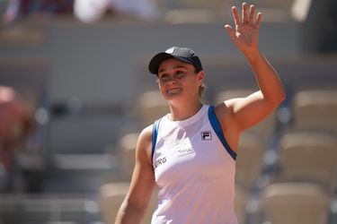 Nummer 1 van de wereld en oud-winnares Ashleigh Barty geeft op in Parijs