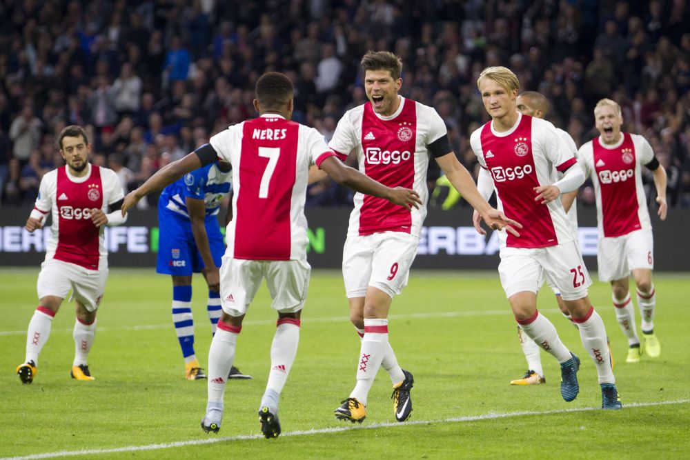 Huntelaar leidt ploeterend Ajax langs PEC Zwolle