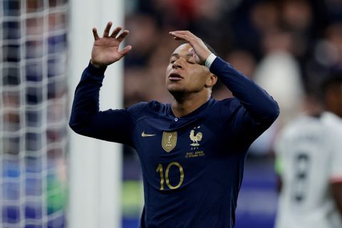 Wie kunnen er promoveren óf degraderen in de Nations League op zondag?