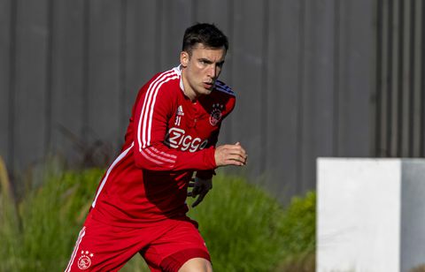 'Aston Villa wil na Coutinho ook Nicolás Tagliafico binnenhengelen'