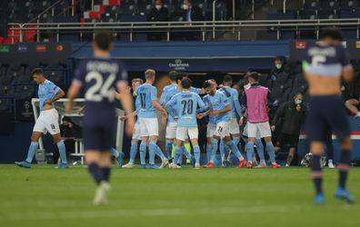 🎥 | Paris Saint-Germain wacht hels karwei in Manchester na comeback City