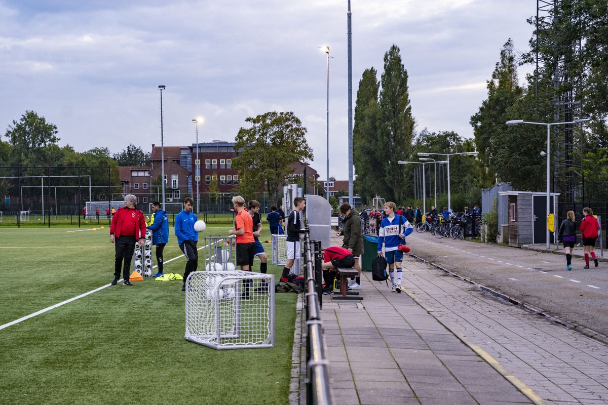 KNVB snapt niks van nieuwe maatregelen: 'Sporten is juist essentieel'