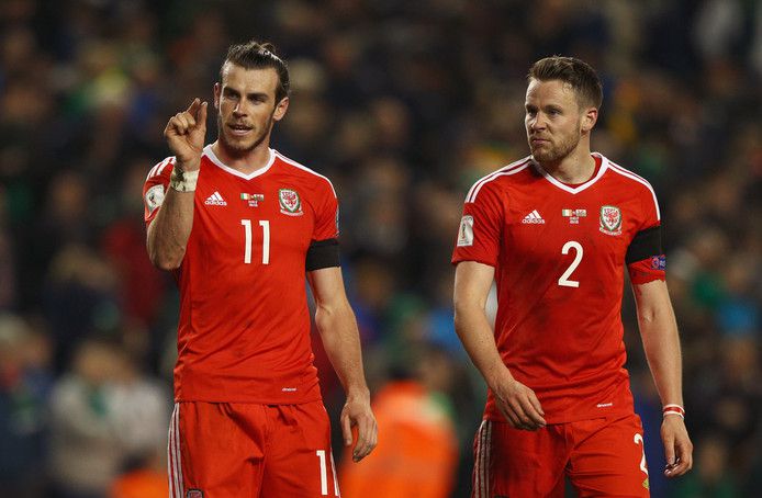 Groep D: Bale speelt wéér gelijk met Wales