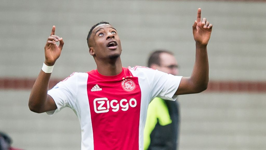 Bazoer speelt niet top maar wordt wel matchwinner