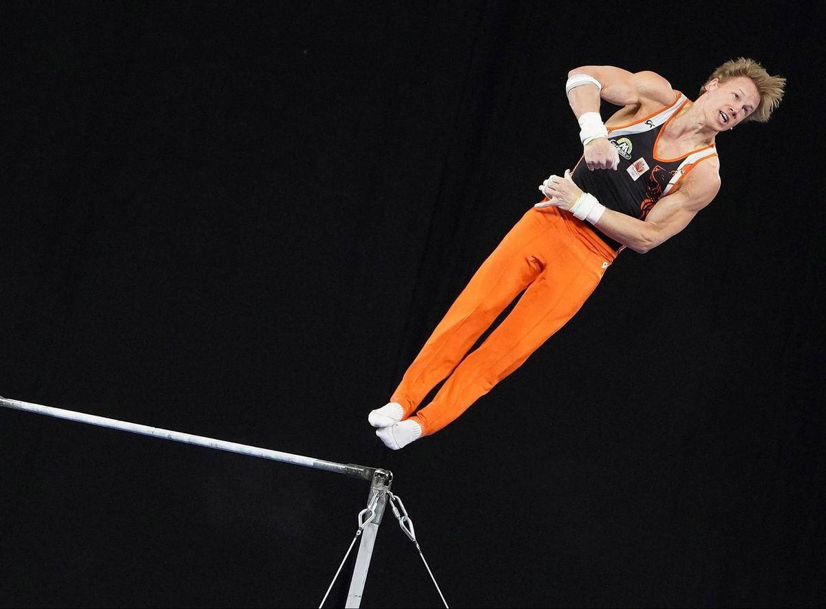 Epke Zonderland turnt zich naar wereldbekergoud in Azerbeidzjan