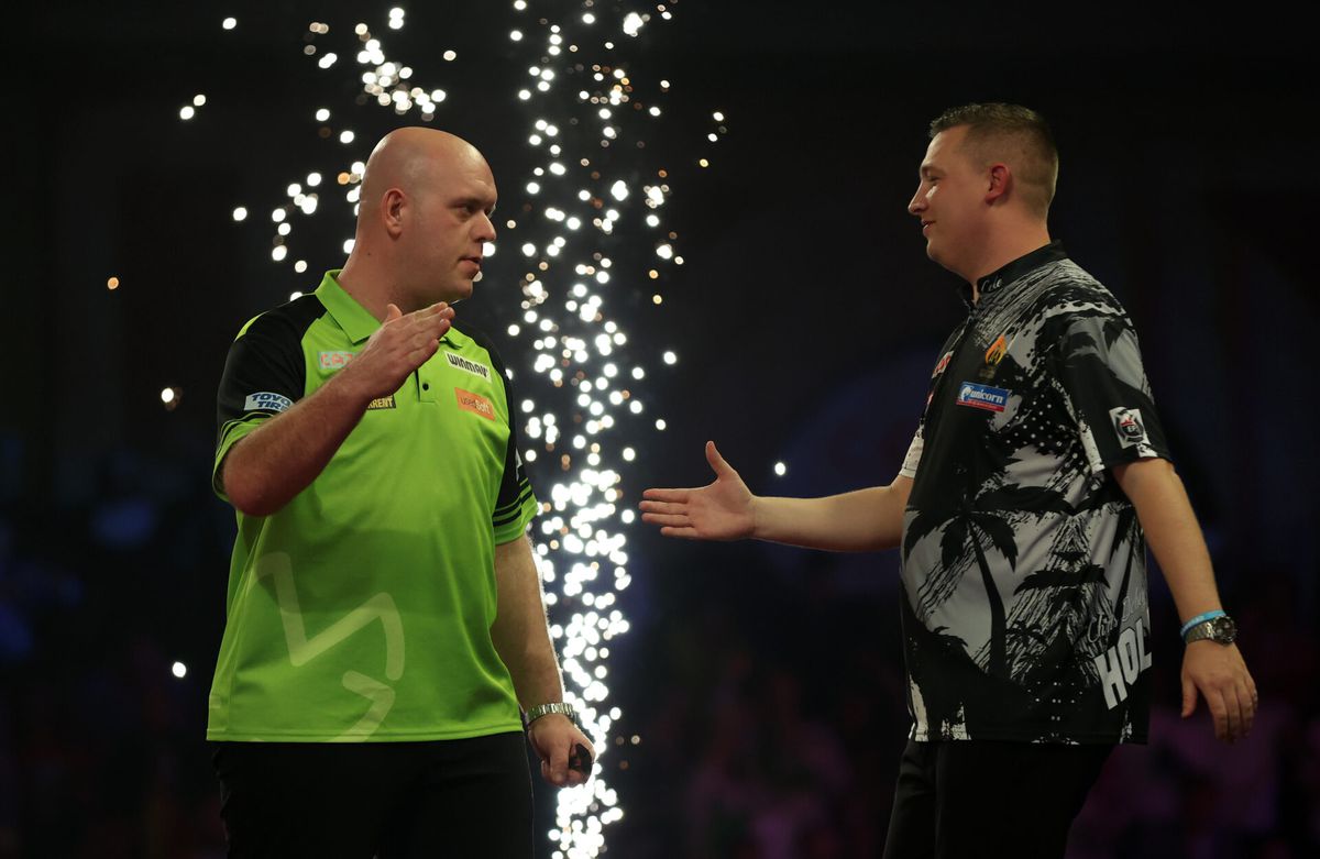 Chris Dobey kreeg vorige keer van Michael van Gerwen 9-darter om de oren: 'Een slooppartij'