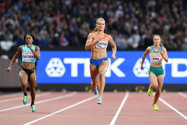 Schippers met speels gemak naar halve finale 200 meter