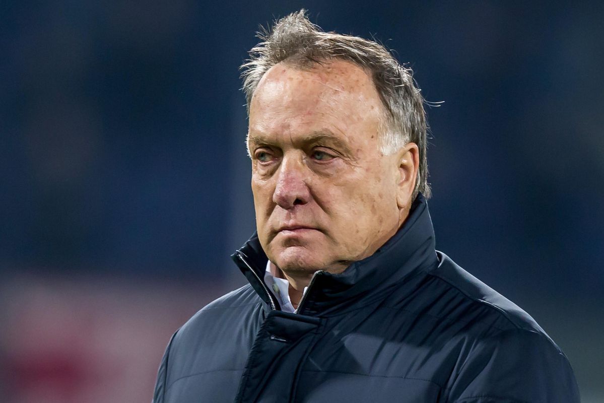 Advocaat met Fenerbahçe onderuit bij Antalyaspor