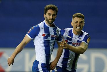 Fantastisch! Will Grigg zingt 'Will Grigg's on fire' op Wigan-feestje (video)