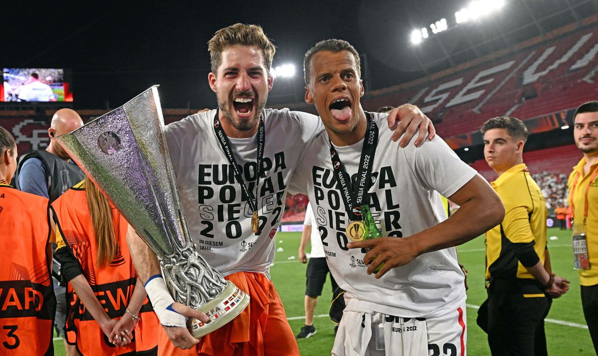 Eintracht Frankfurt jubelt na EL-zege: 'Deze overwinning is werkelijk ongelooflijk'