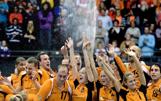 Oranje mist sterspeelster Hendriks op het EK korfbal