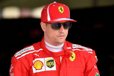 Ferrari doet een Haasje: wiel van Räikkönen niet goed vastgezet in pits (video)