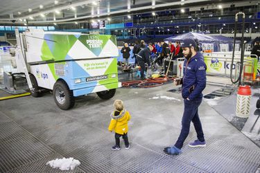 Sjinkie Knegt herstelt snel van heftruckongeluk en hoopt WK shorttrack te halen