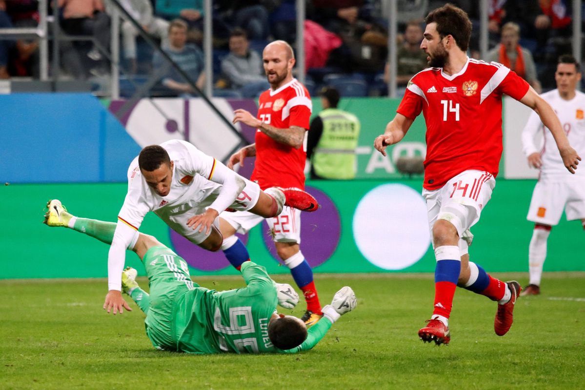 WK-gastheer Rusland houdt Spanje in mooi duel op gelijkspel