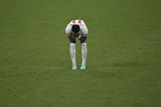 Rashford zegt in uitgebreide reactie sorry voor gemiste penalty: 'Ik stond op het punt om te huilen'