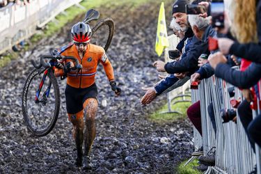 Ook zonder Mathieu van der Poel aan de start levert Nederland de Europees kampioen veldrijden