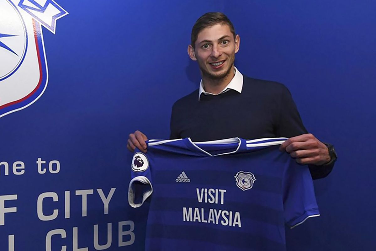 Dit is wat we tot nu toe weten van de vermissing van voetballer Emiliano Sala