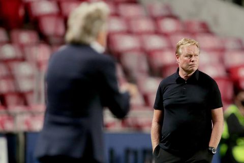FC Barcelona-trainer Ronald Koeman zet 3 Nederlanders in de basis tegen zijn oude club Valencia