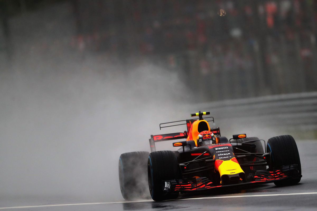 Bekijk hier hoe Verstappen bijna P1 pakte in de kwalificatie (video)