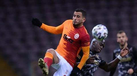 Oud-Feyenoorder Elabdellaoui zwaar gehavend naar ziekenhuis na vuurwerkongeluk