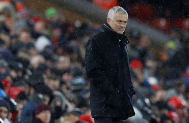 Mourinho per direct weg bij Manchester United