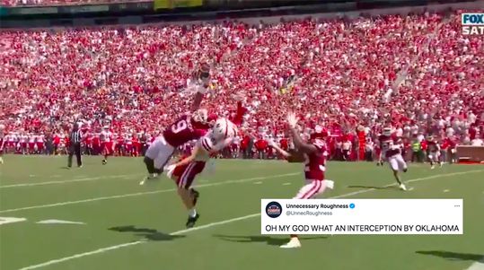 🎥 | ZIEK! Cornerback van Oklahoma maakt waanzinnige interceptie