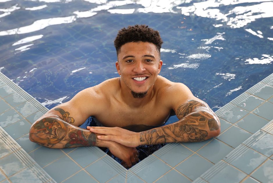 Nu officieel: Jadon Sancho van Borussia Dortmund naar Manchester United