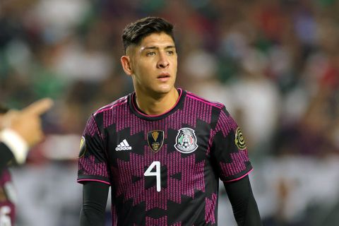 Stade Rennais gooit paar miljoen bovenop eerste bod dat ze uitbrachten op Edson Álvarez