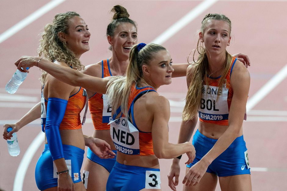 Estafettevrouwen schuiven toch een plekje op en worden 7e in 4x400 meter
