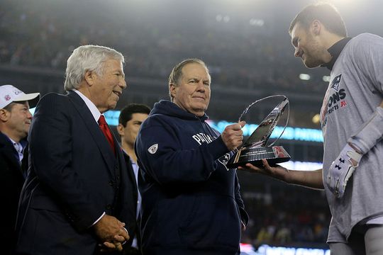 Tom Brady voor 7de keer naar Super Bowl met New England