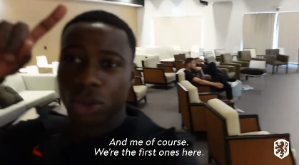 🎥 | Promes filmt 'voetbalfans' bij Oranje vlak voor Champions League-finale